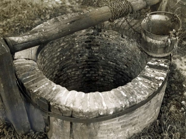 De betekenis van de waterput op